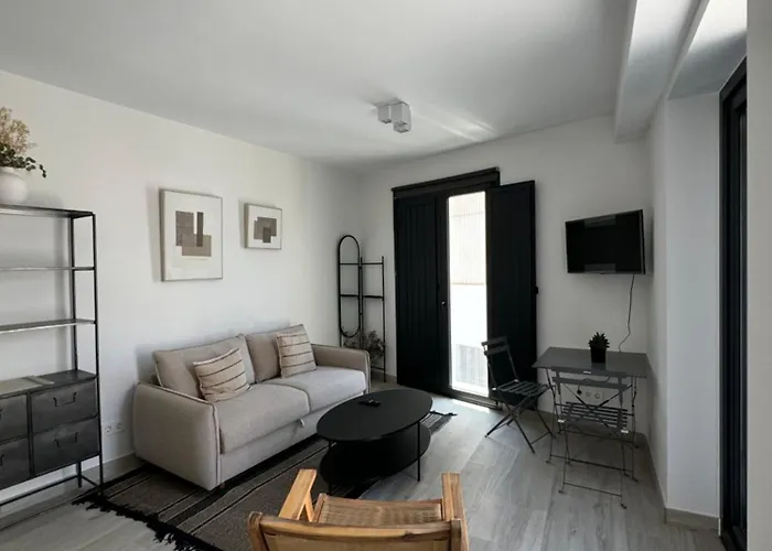 Loft Huerto Old Town شقة